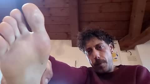 hitmenoww online show from April 2026 06:41:02 AM