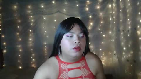 Snapshot of hivanna_ms chatting on October 2025 09:43:02 AM HIVANNA online show from October 2025 09:43:02 AM