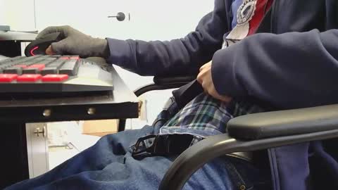 Hentai man online show from November 2025 03:36:02 PM