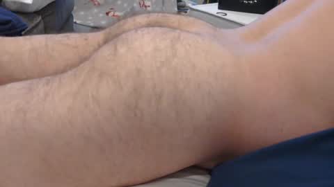 hockeyjock17 online show from March 2026 01:43:02 AM