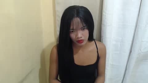 Guinevere3 online show from January 2026 03:05:01 PM