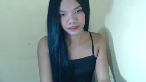 Snapshot of hoelyguine chatting on February 2026 03:26:02 PM Guinevere3 online show from February 2026 03:26:02 PM