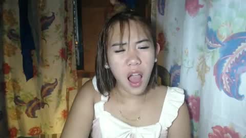 Snapshot of hoelykarrie chatting on February 2026 02:57:01 PM Karrie3 online show from February 2026 02:57:01 PM