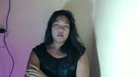 Layla3 online show from March 2026 11:06:01 PM