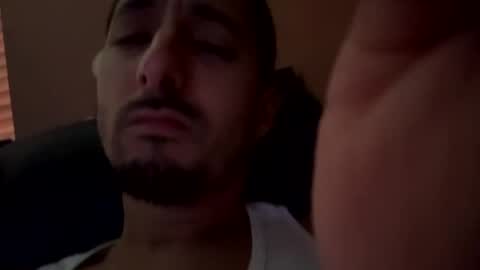 hoeskii online show from October 2025 09:57:01 PM