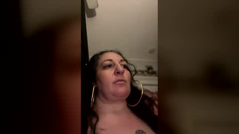 Snapshot of holdmedown88 chatting on May 2026 07:15:02 AM holdmedown88 online show from May 2026 07:15:02 AM