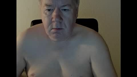 Holger online show from September 2025 03:51:01 AM