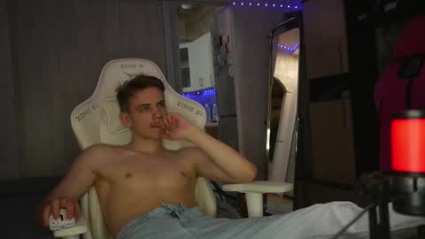 Extaz  Athrey  Howard online show from October 2025 05:14:02 PM