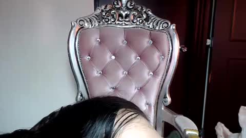 holly online show from December 2024 11:54:02 AM
