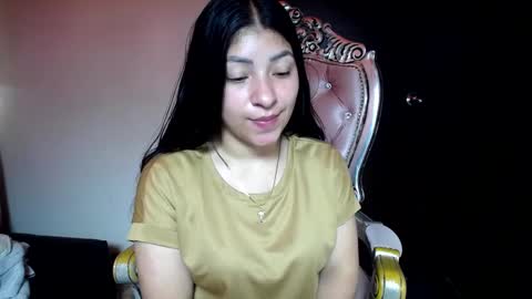 holly online show from September 2025 03:23:02 PM