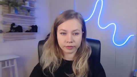 Holly online show from March 2025 12:29:01 AM