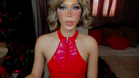 holly_goddessxx online show from March 2026 03:55:01 AM