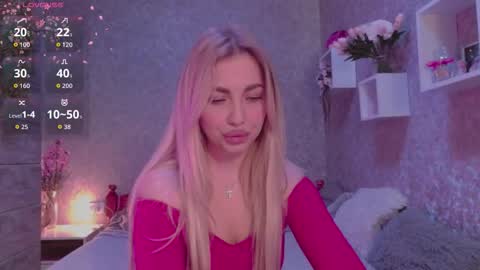 Snapshot of holly_molly8 chatting on October 2025 06:10:02 AM holly_molly8 online show from October 2025 06:10:02 AM