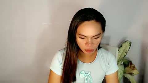 Mika Duhay Velat online show from April 2026 07:01:01 AM