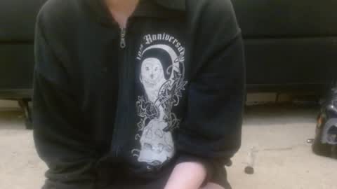 Holly Hawkes online show from September 2025 01:32:02 AM