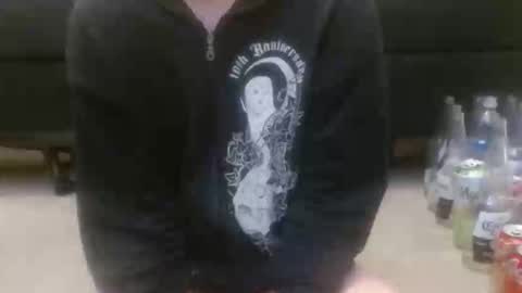 Holly Hawkes online show from October 2025 12:19:02 AM