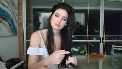 Snapshot of hollyshit_ chatting on September 2025 12:48:02 AM hollyshit_ online show from September 2025 12:48:02 AM