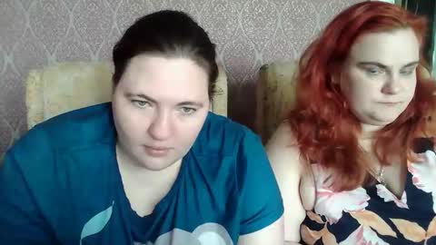 HollyXEva online show from April 2026 09:36:01 AM