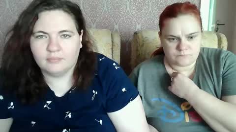 HollyXEva online show from April 2026 09:59:01 AM