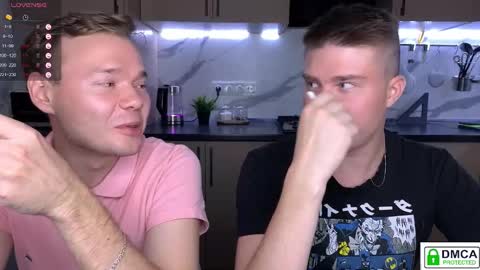 holy_eggs_00 online show from September 2025 06:44:01 PM