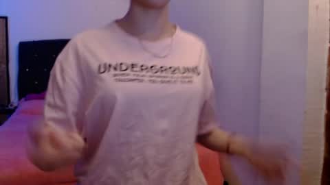 Juli online show from April 2026 04:04:01 AM