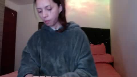 Snapshot of holy_julii chatting on July 2026 02:25:01 AM holy_julii online show from July 2026 02:25:01 AM