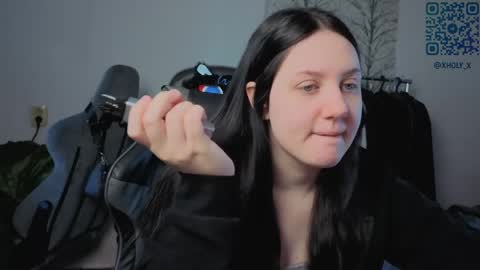 Kviki online show from April 2026 02:58:01 AM