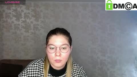 Welcome guys  Pleasure to see you all here  My name is MichaelaTip menu is active Private is open  online show from December 2024 06:24:02 AM