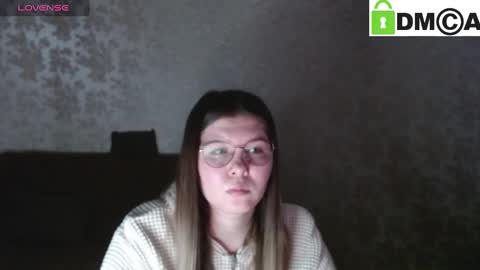 Welcome guys  Pleasure to see you all here  My name is MichaelaTip menu is active Private is open  online show from March 2025 11:06:02 AM