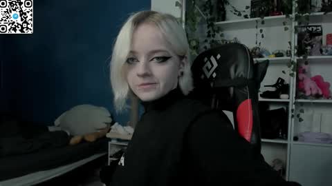 holy_mistresss online show from November 2025 09:35:01 AM