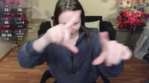 holybabydoll online show from November 2025 11:54:02 AM