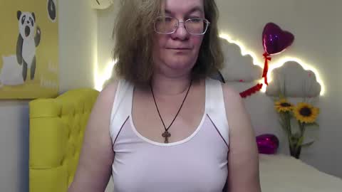 holymilfa online show from February 2025 08:40:02 AM