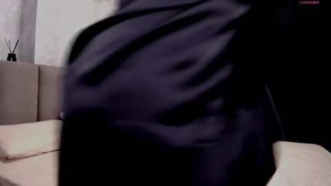 Snapshot of holysinner83 chatting on November 2025 06:51:02 PM holysinner83 online show from November 2025 06:51:02 PM