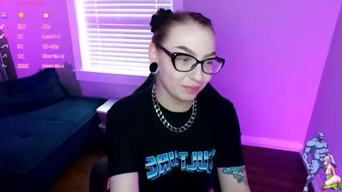 Viktoria online show from March 2026 06:33:01 PM