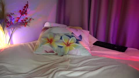 Vicky my another account here - desperate clit online show from December 2024 05:23:02 PM