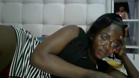 Honevey online show from April 2026 03:56:01 PM