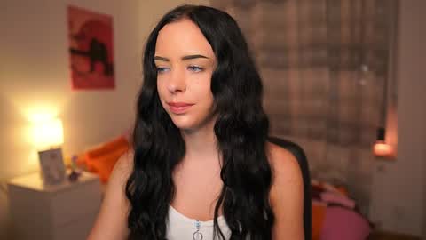 Snapshot of honey__kate chatting on September 2025 06:54:01 PM Kate online show from September 2025 06:54:01 PM
