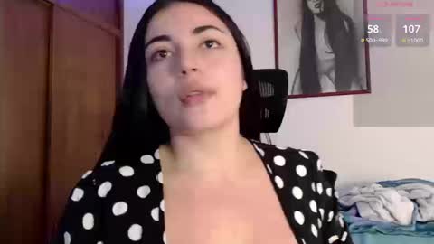 Honey Aynu online show from September 2025 08:10:01 PM
