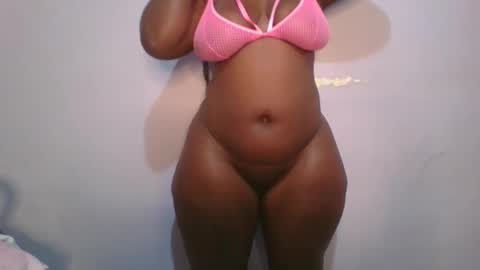 honey_beb online show from November 2025 06:42:02 PM