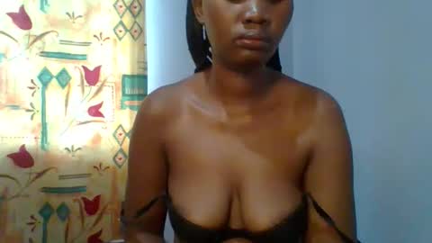 Snapshot of honey_beb chatting on May 2026 08:55:02 AM honey_beb online show from May 2026 08:55:02 AM