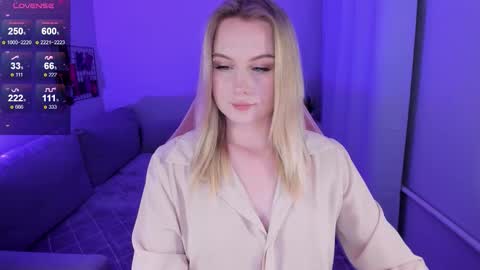 Tammy online show from September 2025 09:16:02 PM