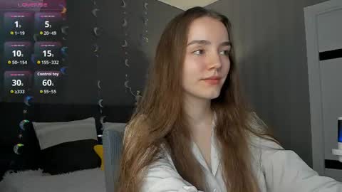 Snapshot of honey_chantal chatting on June 2026 07:29:01 PM Chantal online show from June 2026 07:29:01 PM