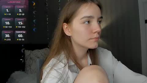 Snapshot of honey_chantal chatting on June 2026 08:26:02 PM Chantal online show from June 2026 08:26:02 PM