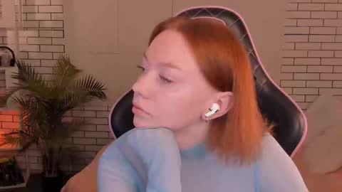 Snapshot of honeyautumn chatting on December 2024 12:20:01 AM honeyautumn online show from December 2024 12:20:01 AM