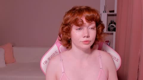 Snapshot of honeyautumn chatting on January 2025 11:49:02 PM honeyautumn online show from January 2025 11:49:02 PM
