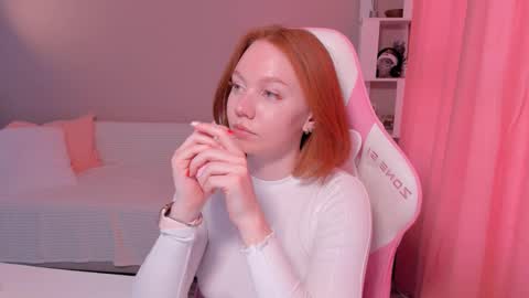 Snapshot of honeyautumn chatting on March 2025 06:37:01 AM honeyautumn online show from March 2025 06:37:01 AM