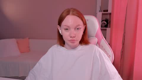 Snapshot of honeyautumn chatting on March 2025 03:55:02 AM honeyautumn online show from March 2025 03:55:02 AM