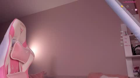 honeyautumn online show from May 2026 01:56:01 AM