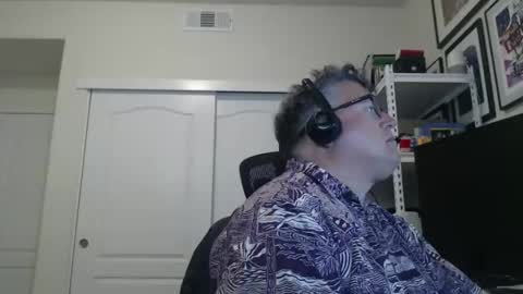 honeybunches1777 online show from April 2026 11:49:01 PM