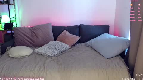 Snapshot of honeycarrol chatting on June 2026 04:40:02 PM HoneyCarrol online show from June 2026 04:40:02 PM